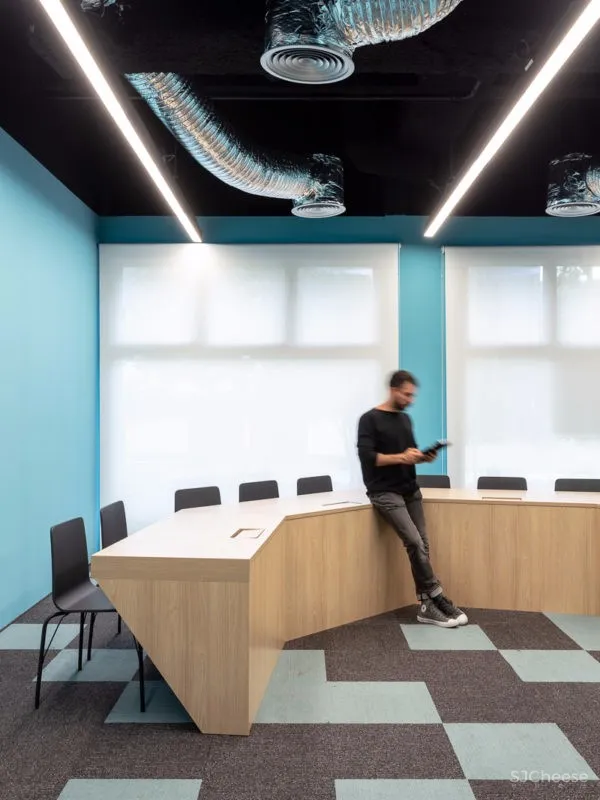 充满活力的总部大楼丨亮点在这4个空间