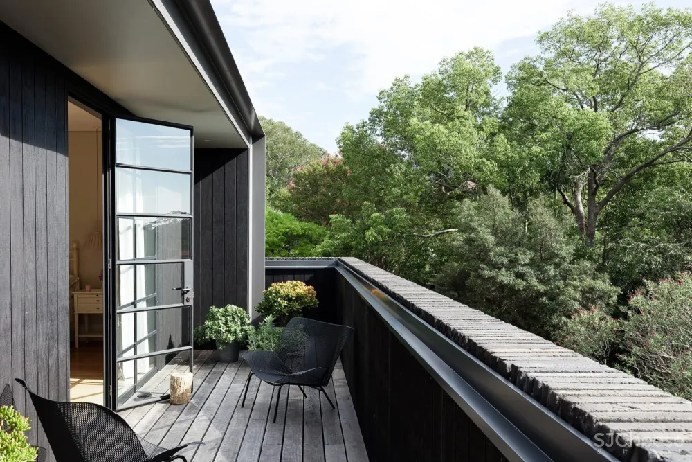 最新 | TTAO：黑熟砖打造悉尼自然住宅 LAYCOCK ROAD HOUSE