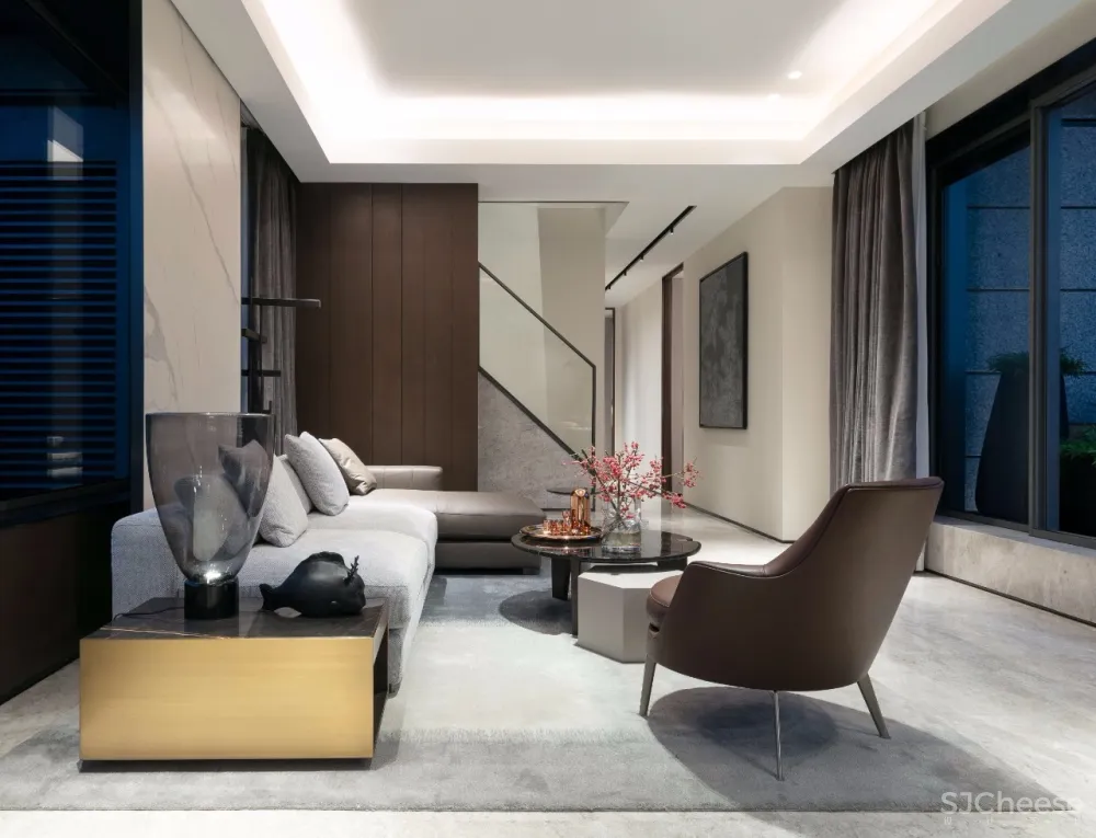 高端别墅样板房丨静谧悠然的简约设计