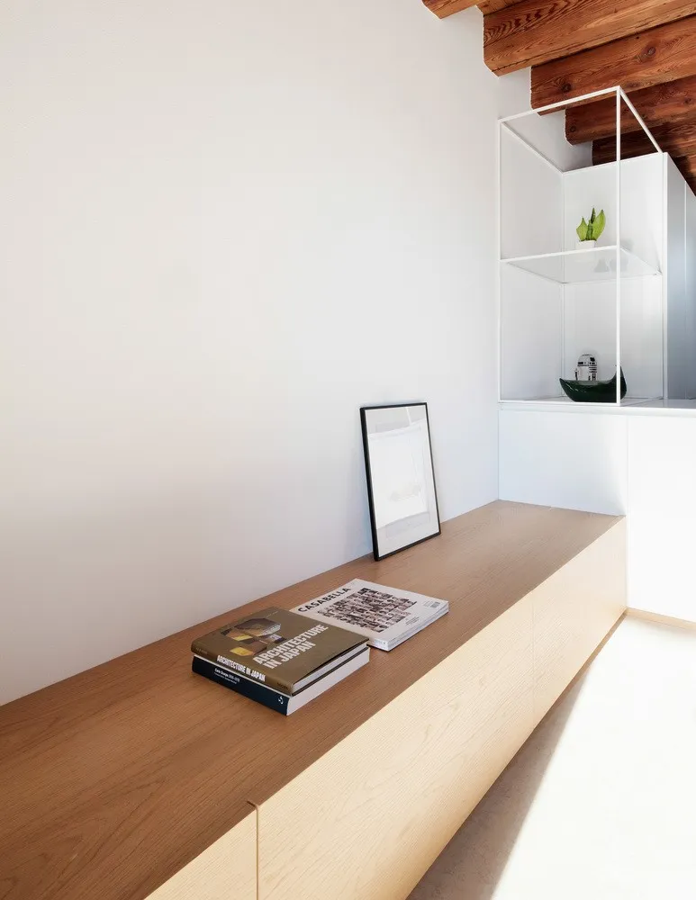 Interior DR / Didonè Comacchio Architects