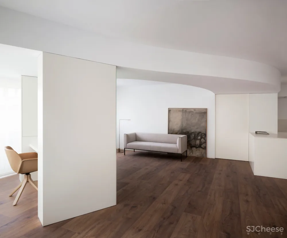 GVFC Apartment by Balzar Arquitectos