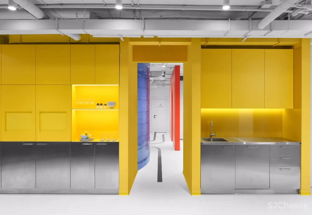 首发 | Studio11:明斯克新概念办公空间 APPODEAL