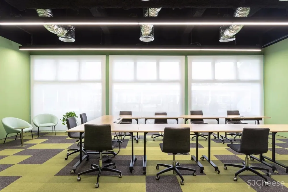 充满活力的总部大楼丨亮点在这4个空间