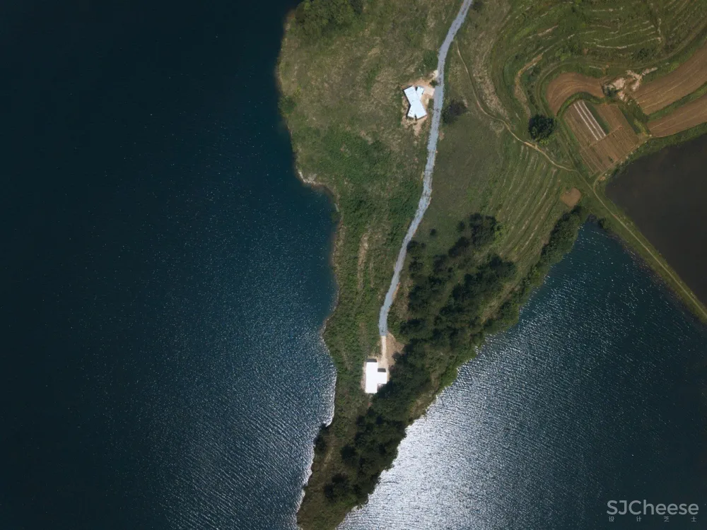 小岛邻居 / 先进建筑实验室