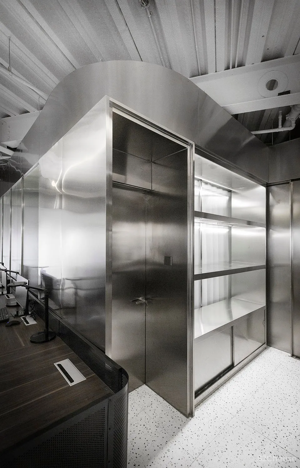 边界卉空间研究所,北京 / 张家赫 – Vanished Hospital