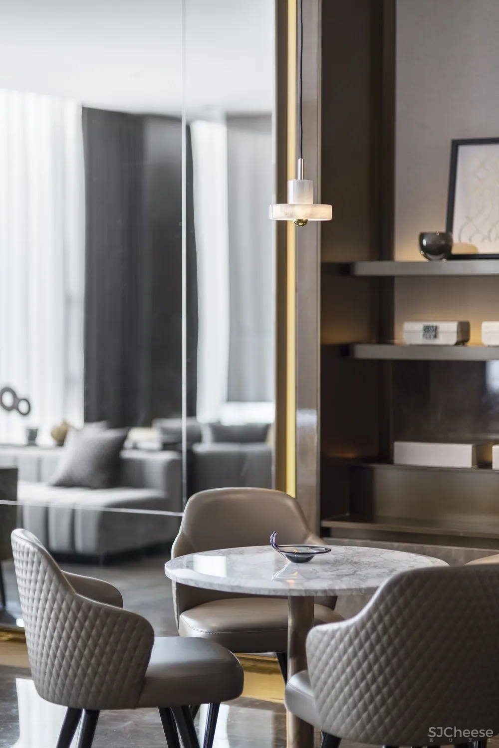 序向设计 | 简约至上的设计美学