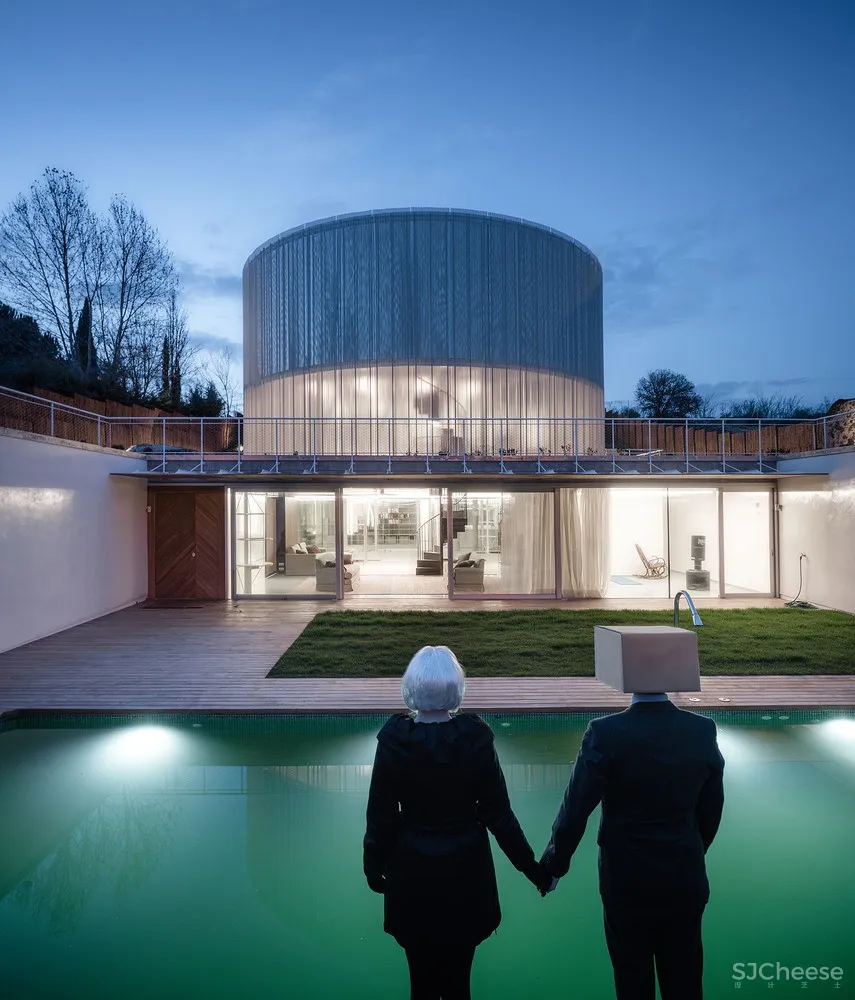 Tobogan House / Z4Z4 AAA