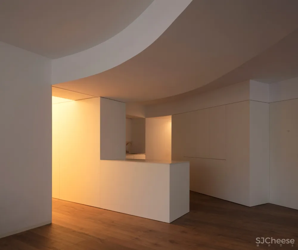 GVFC Apartment by Balzar Arquitectos