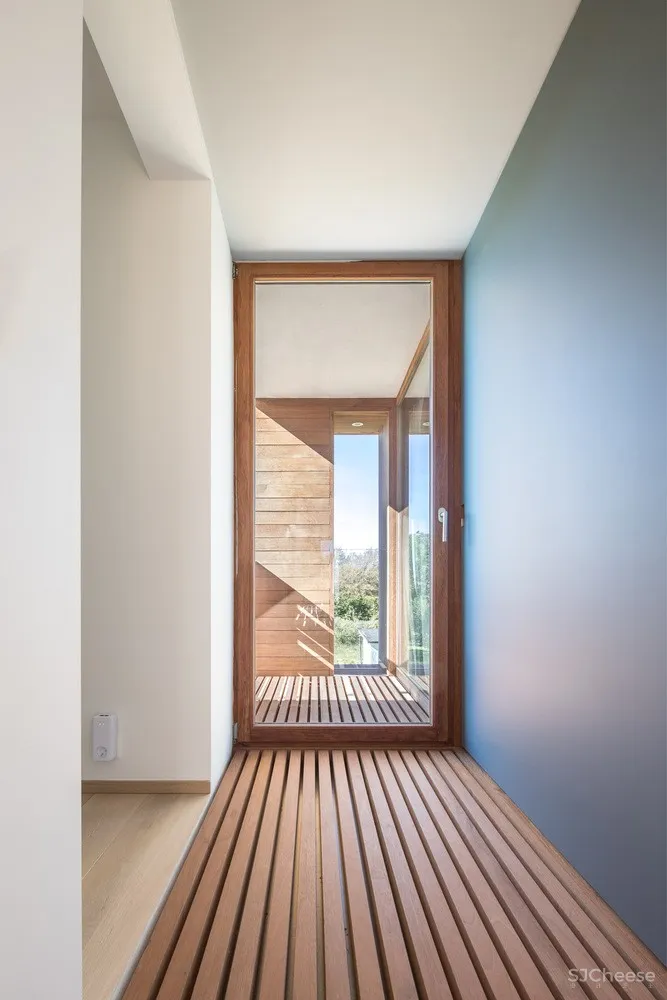 比利时L型乡间别墅 / Michel Prégardien Architecture