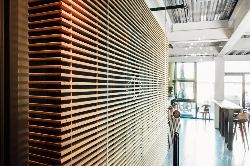 Cloud Room办公空间,西雅图 / Graham Baba Architects