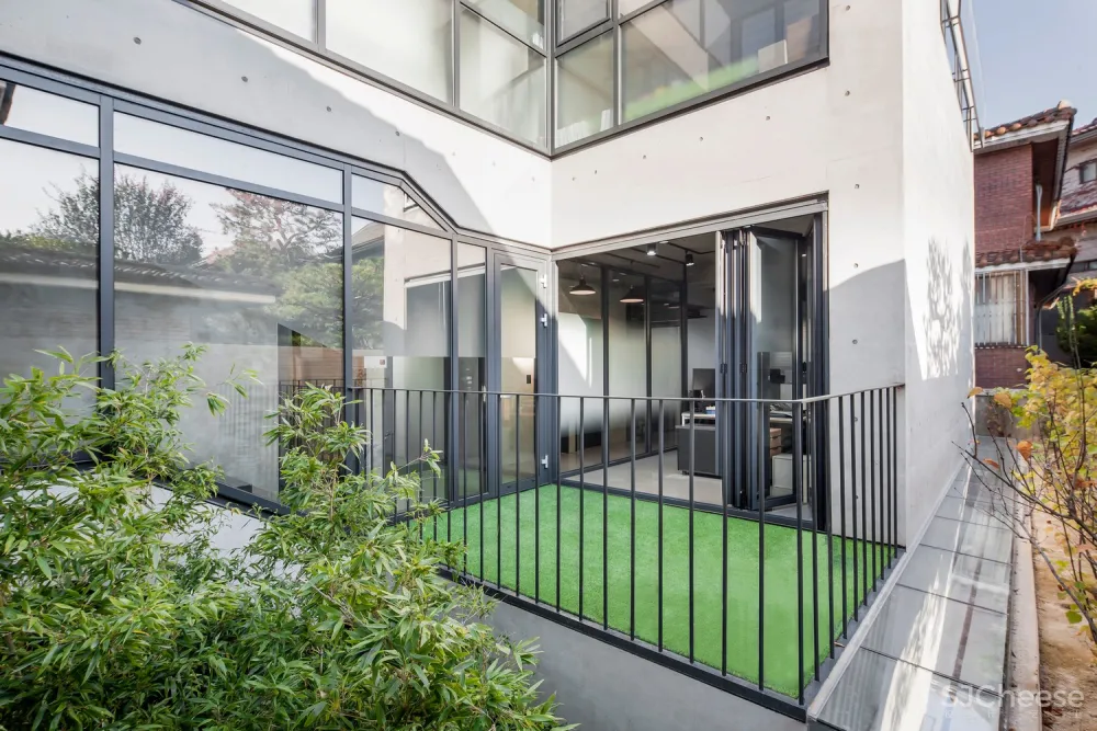 HBA-rchitects:简约的存在 TIRA Office Building