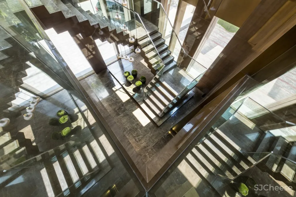 序向设计 | 简约至上的设计美学