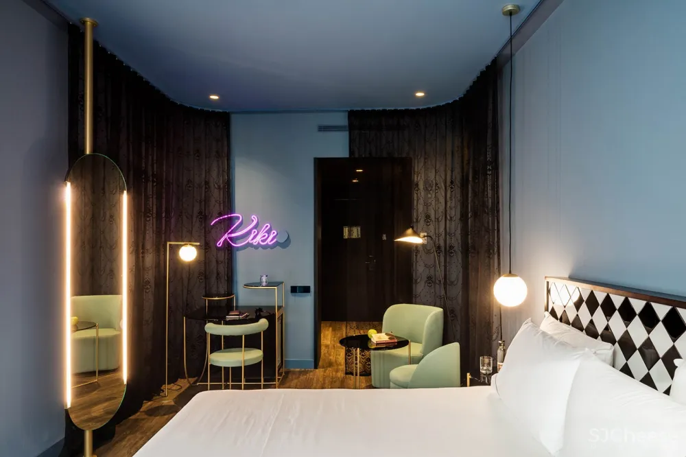 AXEL MADRID酒店,马德里 / EL EQUIPO CREATIVO