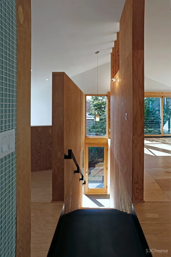 DADU后院小屋 / Robert Hutchison Architecture