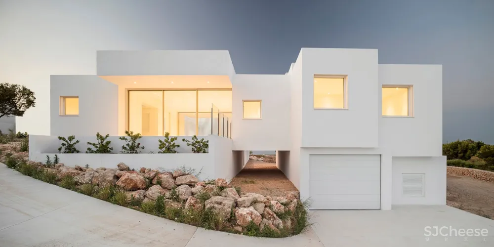 Catwalk别墅，西班牙 / NOMO STUDIO