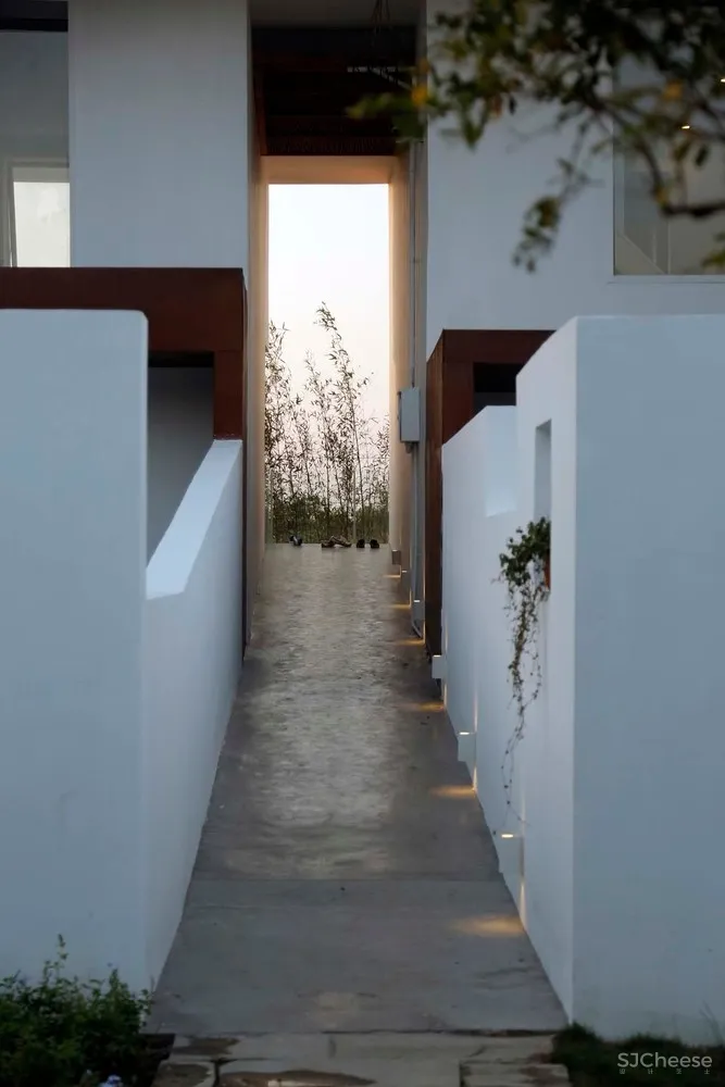 篱外·时光的圆度假酒店 / 元秀万建筑事务所