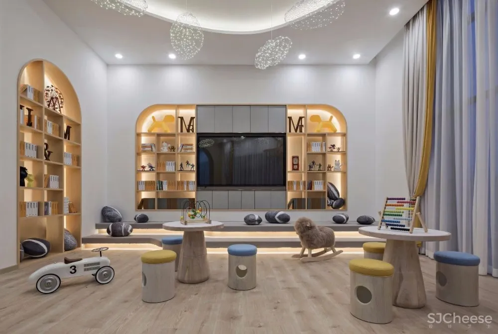 天光潋滟晴方好丨元星启正气恢弘