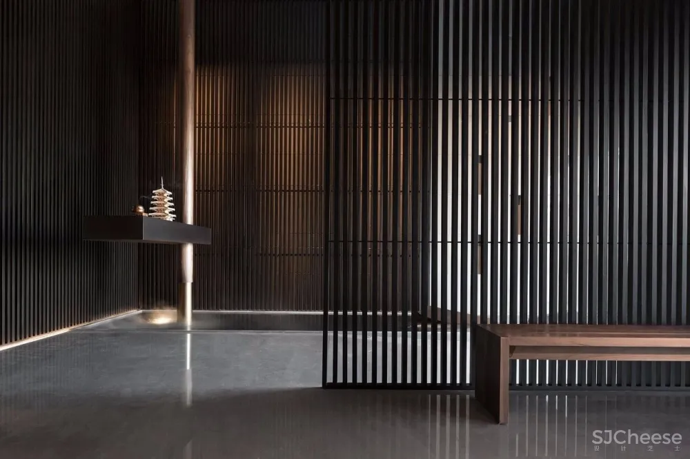 最新 | 岁寒三友:高级黑如何演绎盛唐典雅与气度