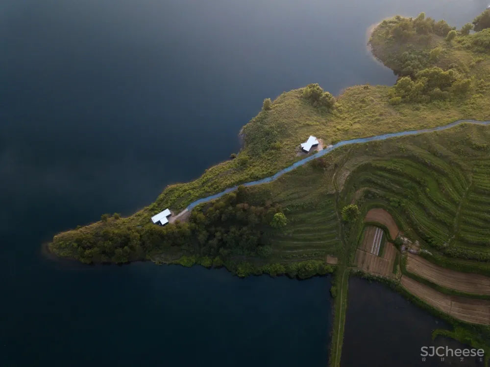 小岛邻居 / 先进建筑实验室