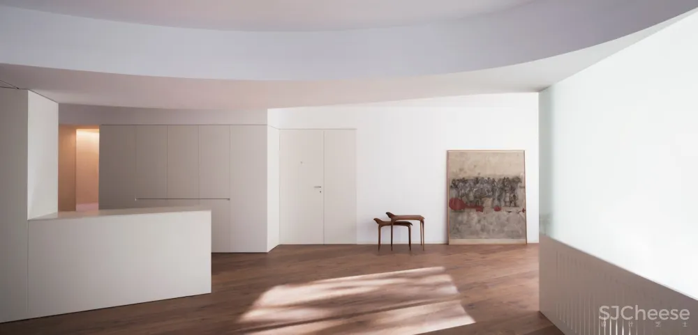 GVFC Apartment by Balzar Arquitectos