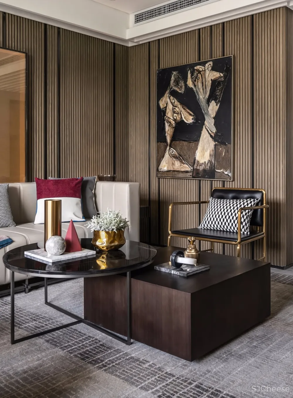 新作 | 275m² 时尚格调别墅,超美软装演绎自由的灵魂