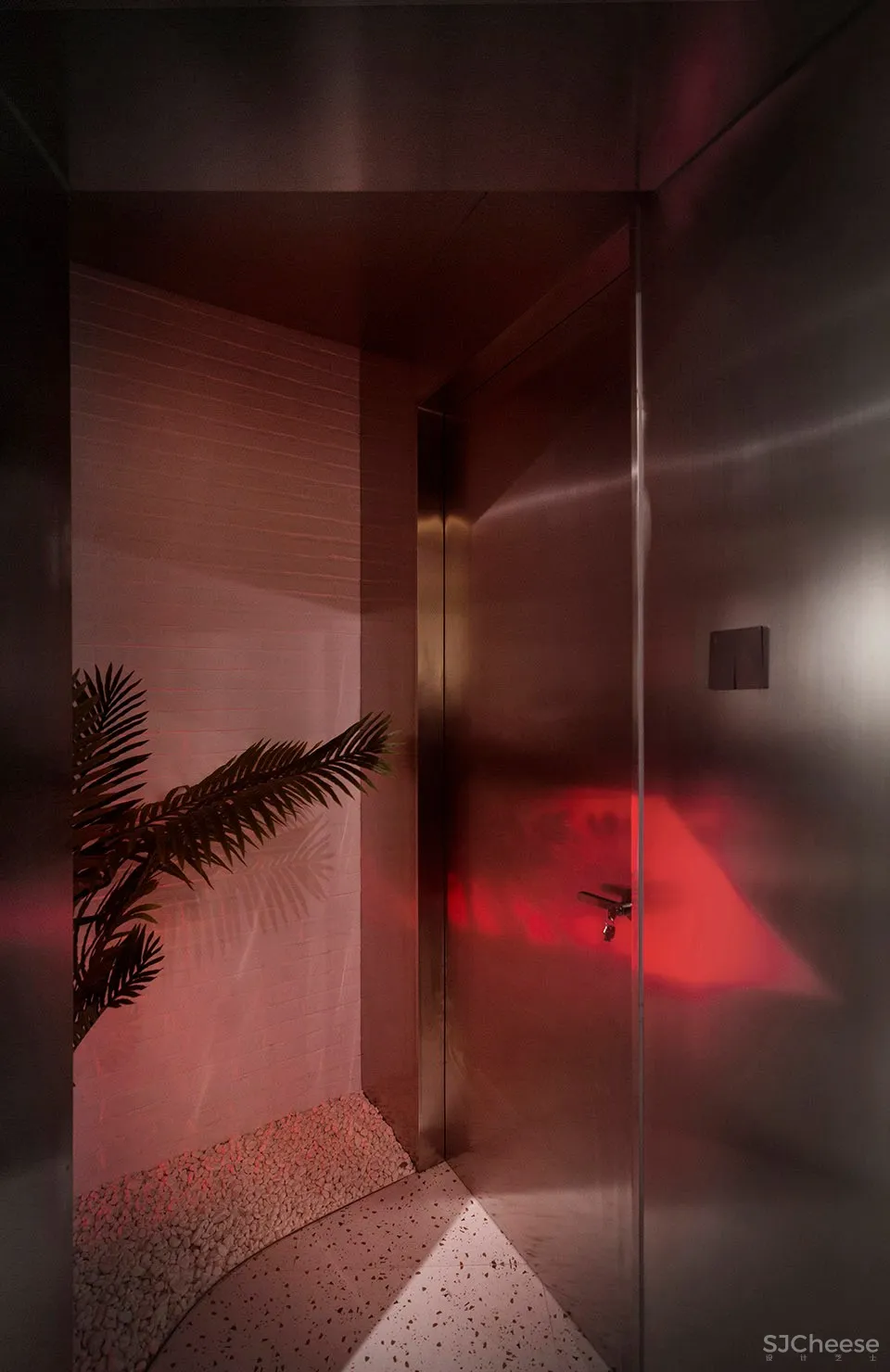 边界卉空间研究所,北京 / 张家赫 – Vanished Hospital