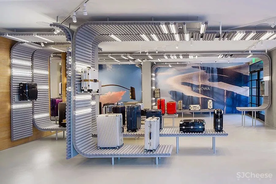 用日本和纸做展示柜丨这间店简直是奢侈品店中的“清流”