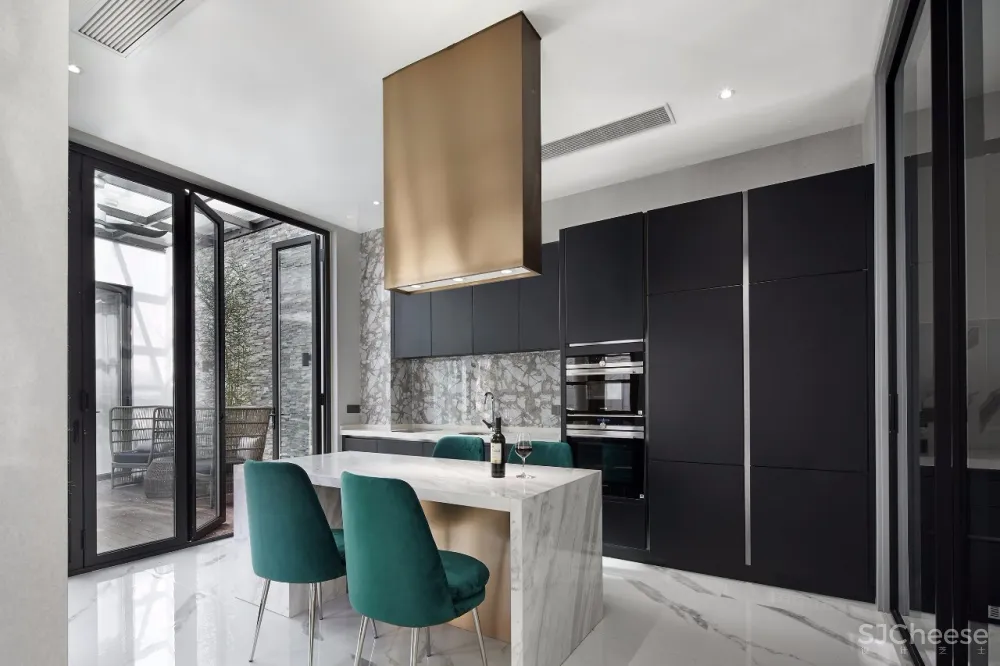 800m²法式合院丨演绎现代轻奢版时尚豪宅