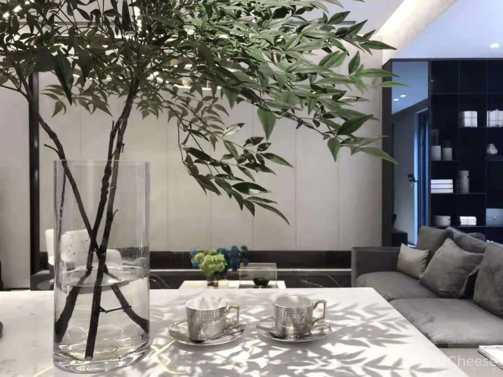 高端别墅样板房丨静谧悠然的简约设计