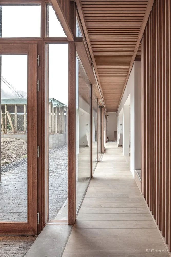 比利时L型乡间别墅 / Michel Prégardien Architecture