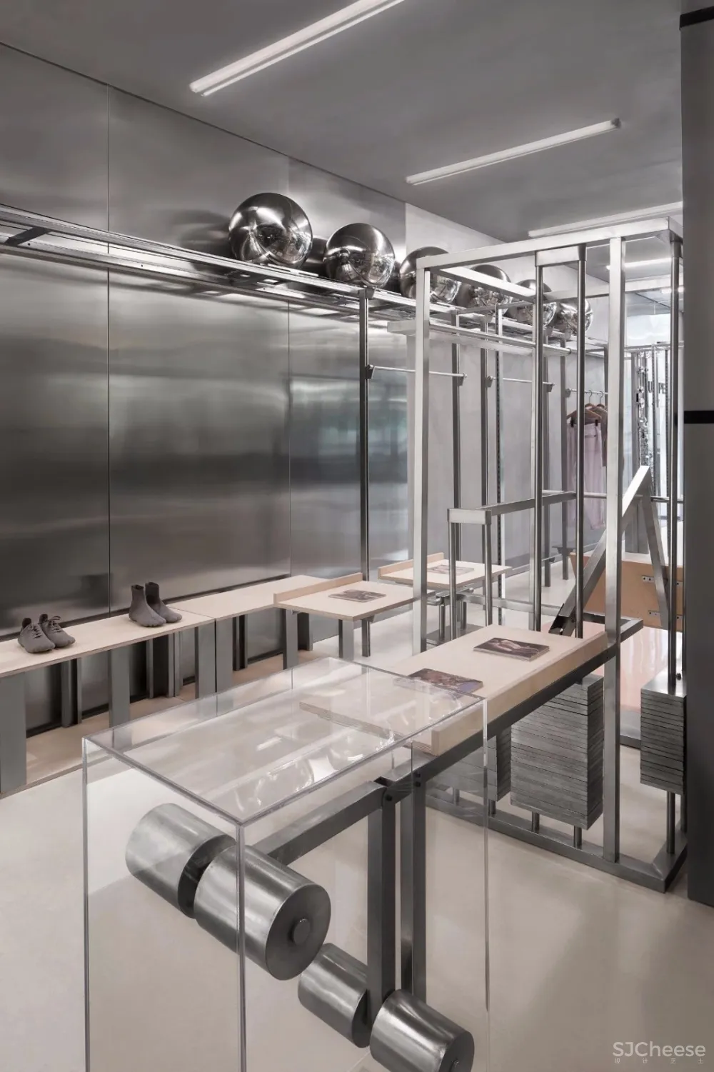 新作 | 将 70m² 时装小店打造成艺术装置展,是怎样的惊艳