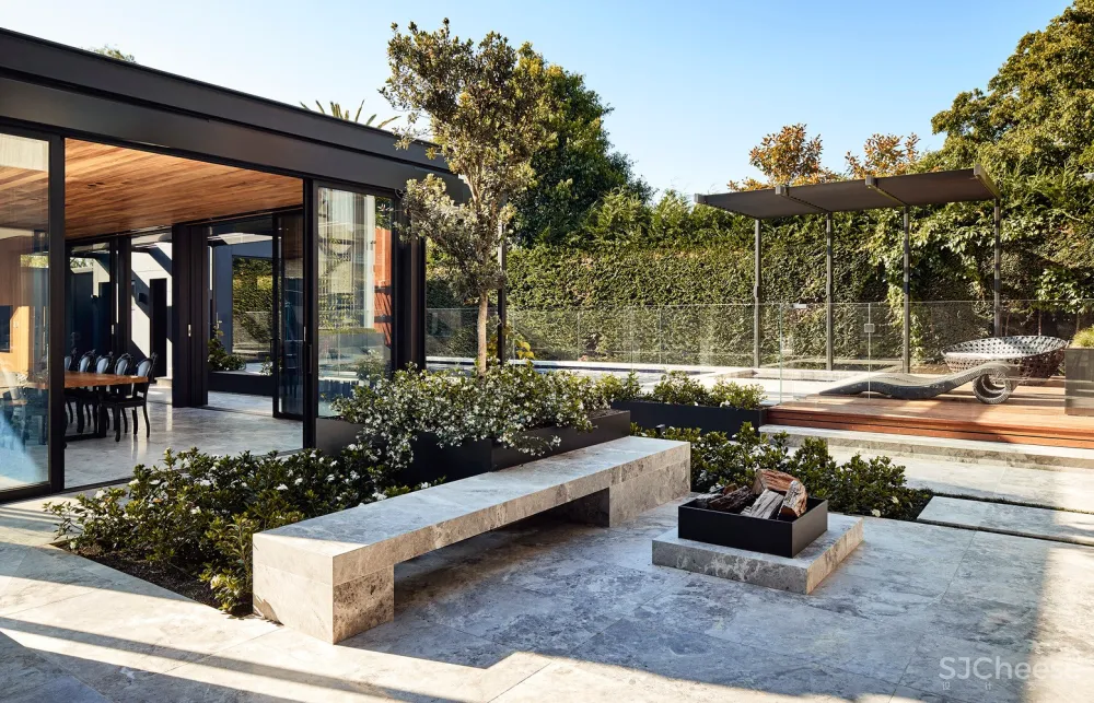 Hawthorn East House / STAR Architecture