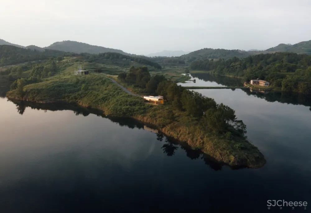 小岛邻居 / 先进建筑实验室