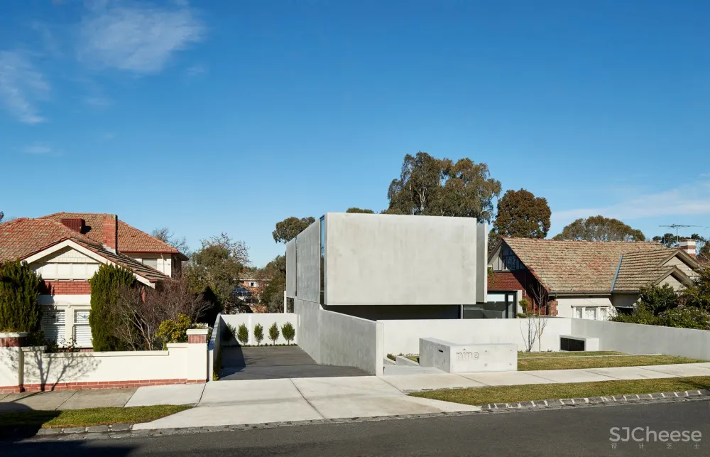 Salmon / FGR Architects