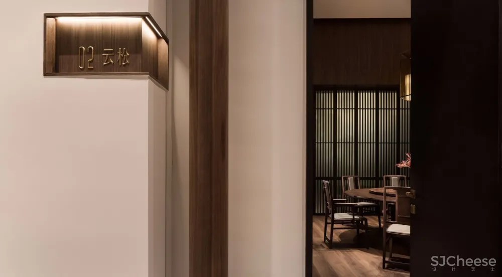 最新 | 岁寒三友:高级黑如何演绎盛唐典雅与气度