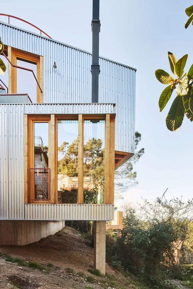 House in La Floresta / ARQUITECTURA-G