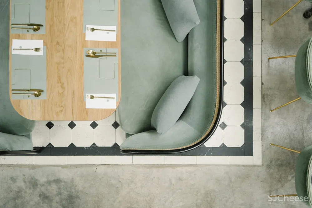 最新 | GamFratesi:马尼拉充满植物的薄荷绿咖啡馆 Harlan + Holden Glasshouse Cafe