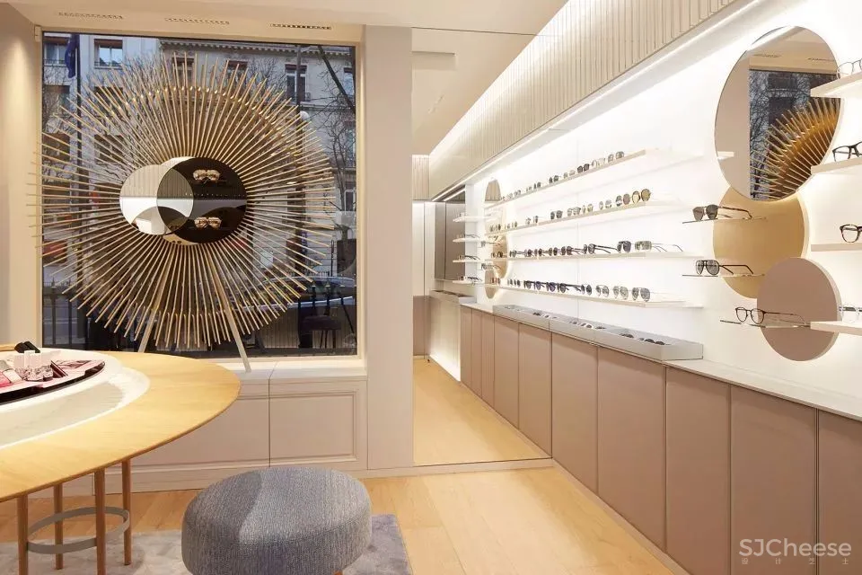 用日本和纸做展示柜丨这间店简直是奢侈品店中的“清流”