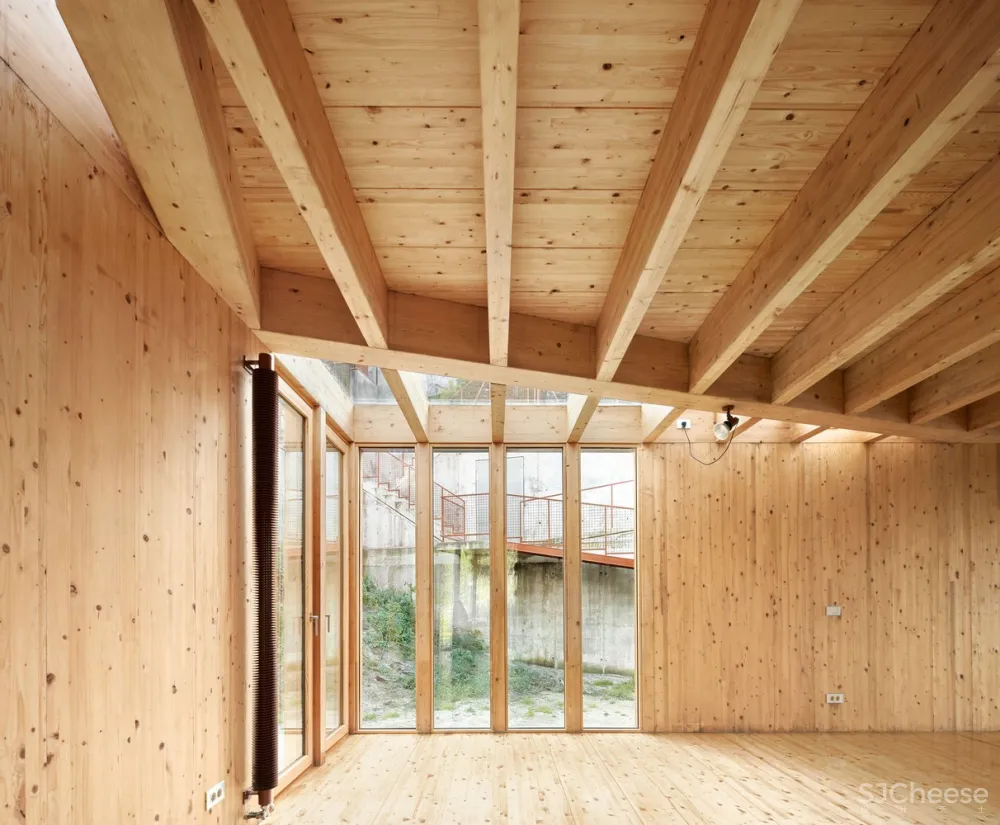 House in La Floresta / ARQUITECTURA-G