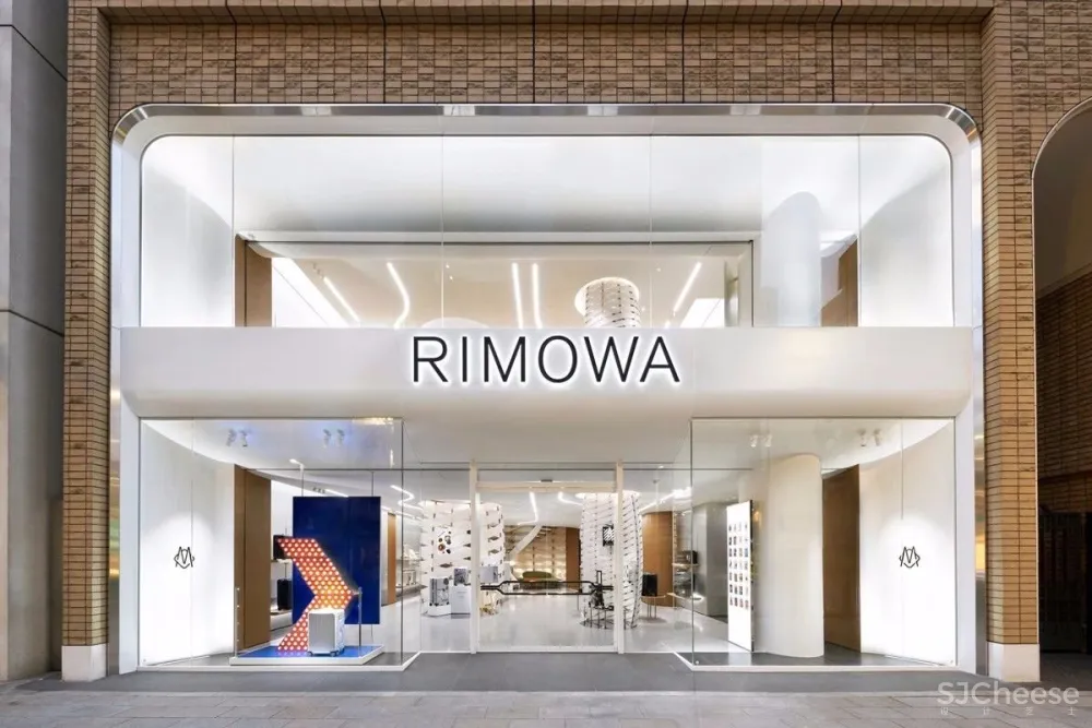 用日本和纸做展示柜丨这间店简直是奢侈品店中的“清流”