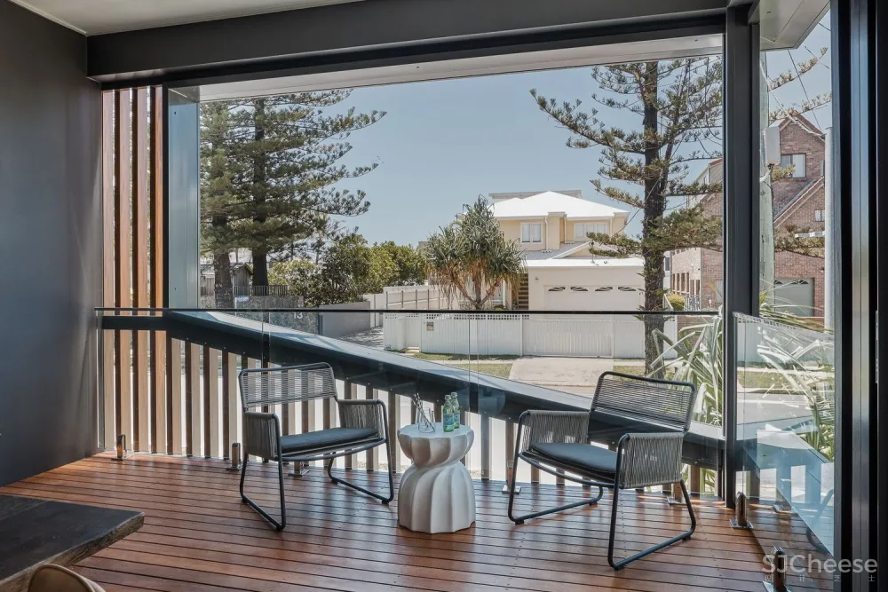 08 Albatross Avenue House / Studio Workshop