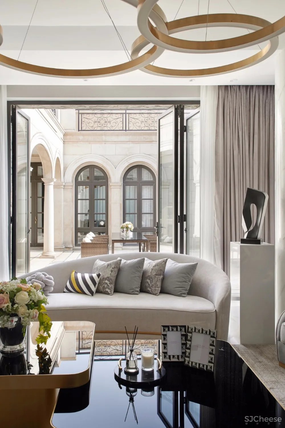 800m²法式合院丨演绎现代轻奢版时尚豪宅