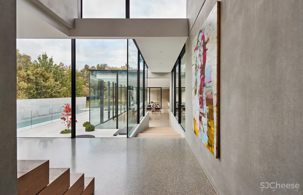 Salmon / FGR Architects