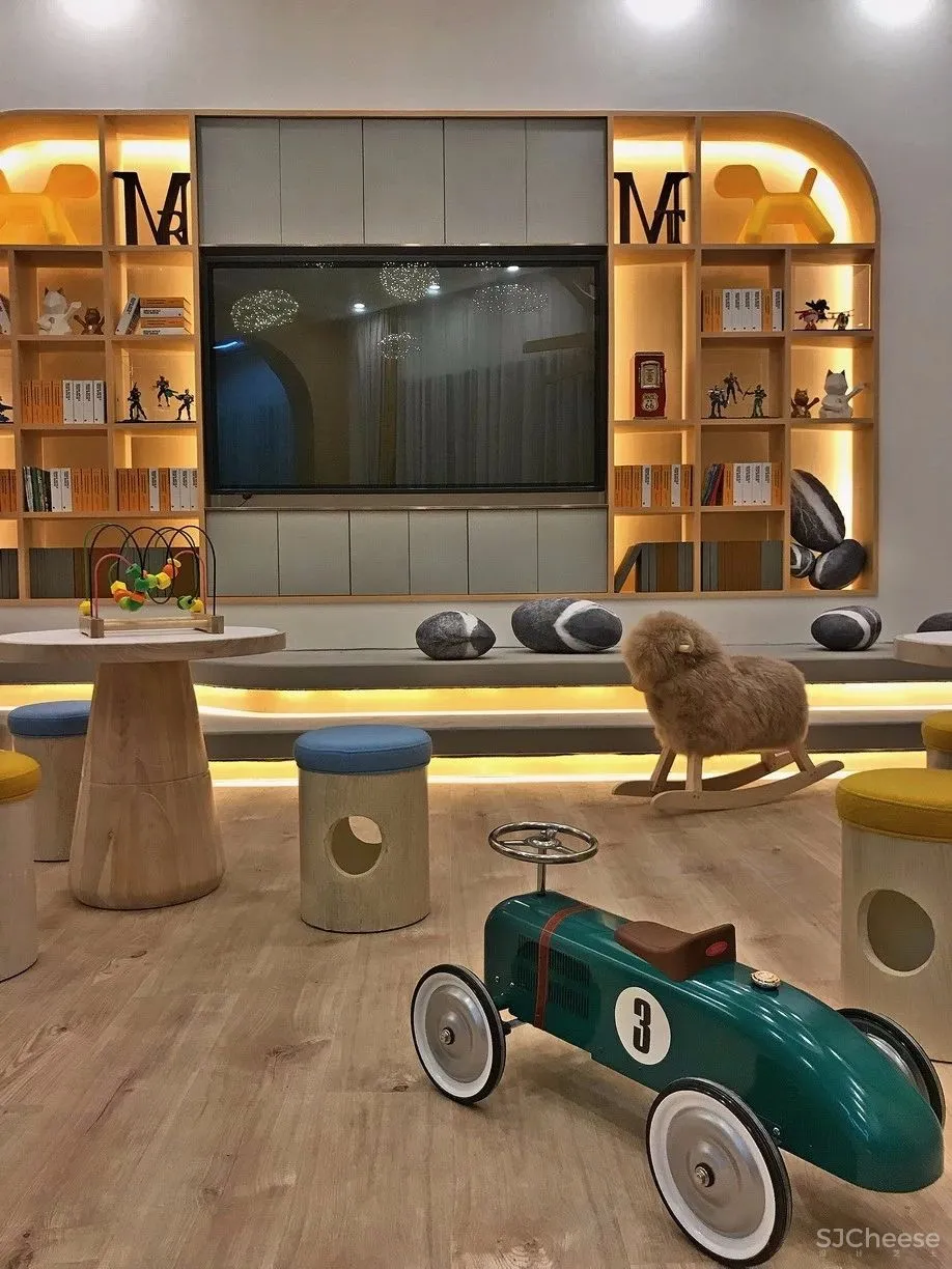 天光潋滟晴方好丨元星启正气恢弘