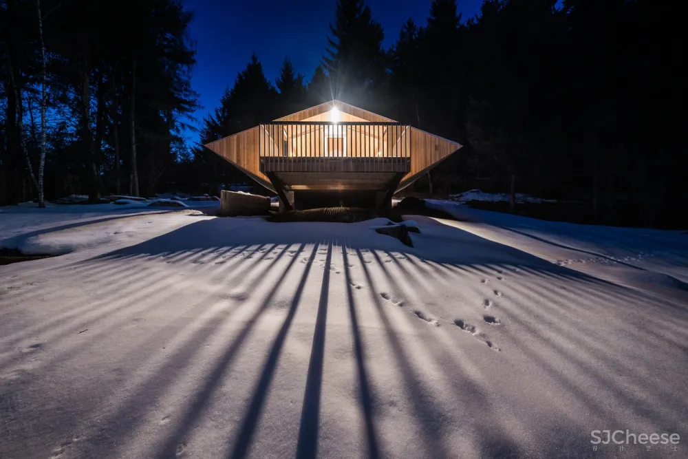 UFO / Stefan Hitthaler