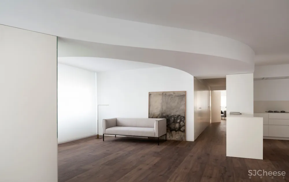 GVFC Apartment by Balzar Arquitectos