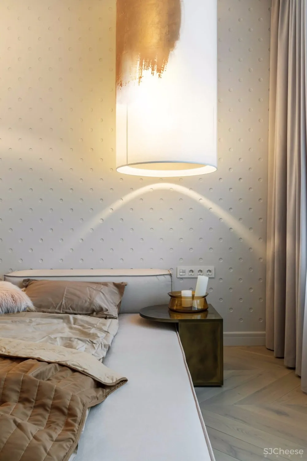 加点金属色丨极简变轻奢