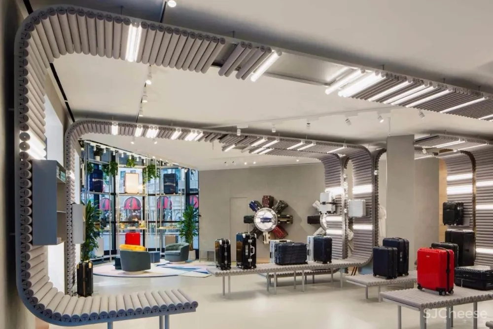 用日本和纸做展示柜丨这间店简直是奢侈品店中的“清流”