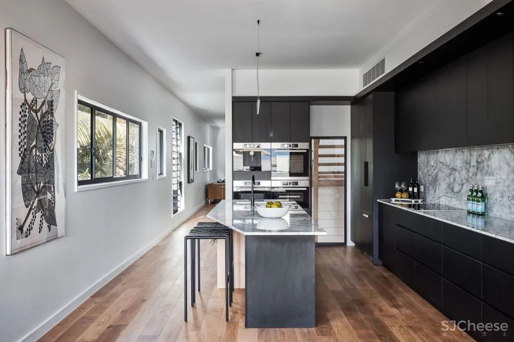 08 Albatross Avenue House / Studio Workshop