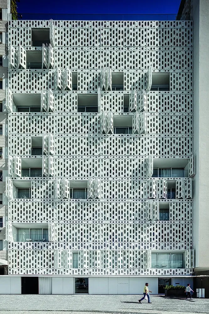 Emiliano RJ / Studio Arthur Casas + Oppenheim Architecture